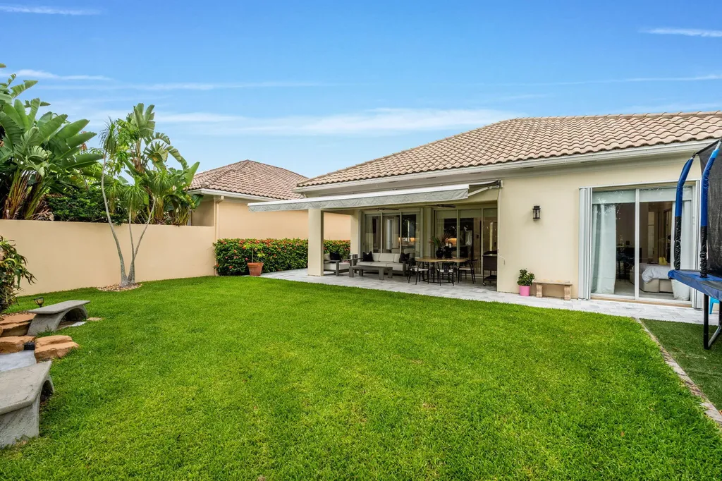 8342 Dominica Place Wellington FL 33414