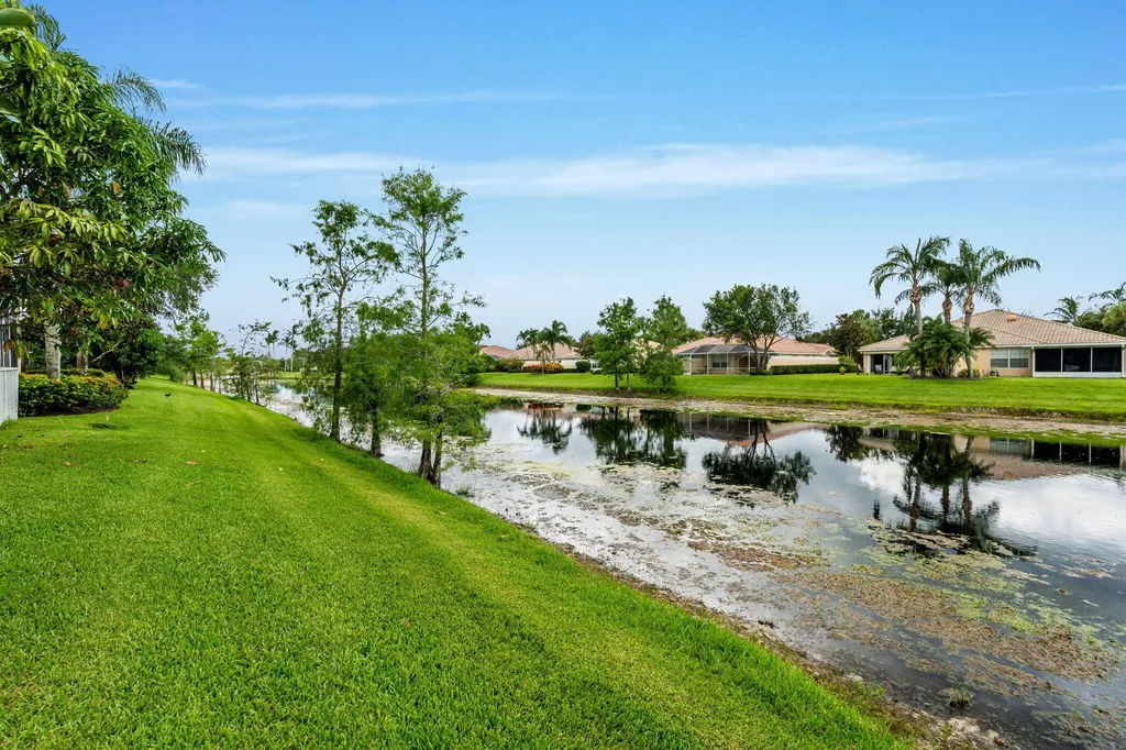 8342 Dominica Place Wellington FL 33414