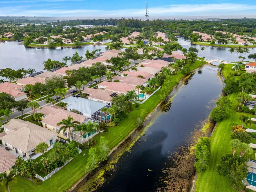 8342 Dominica Place Wellington FL 33414