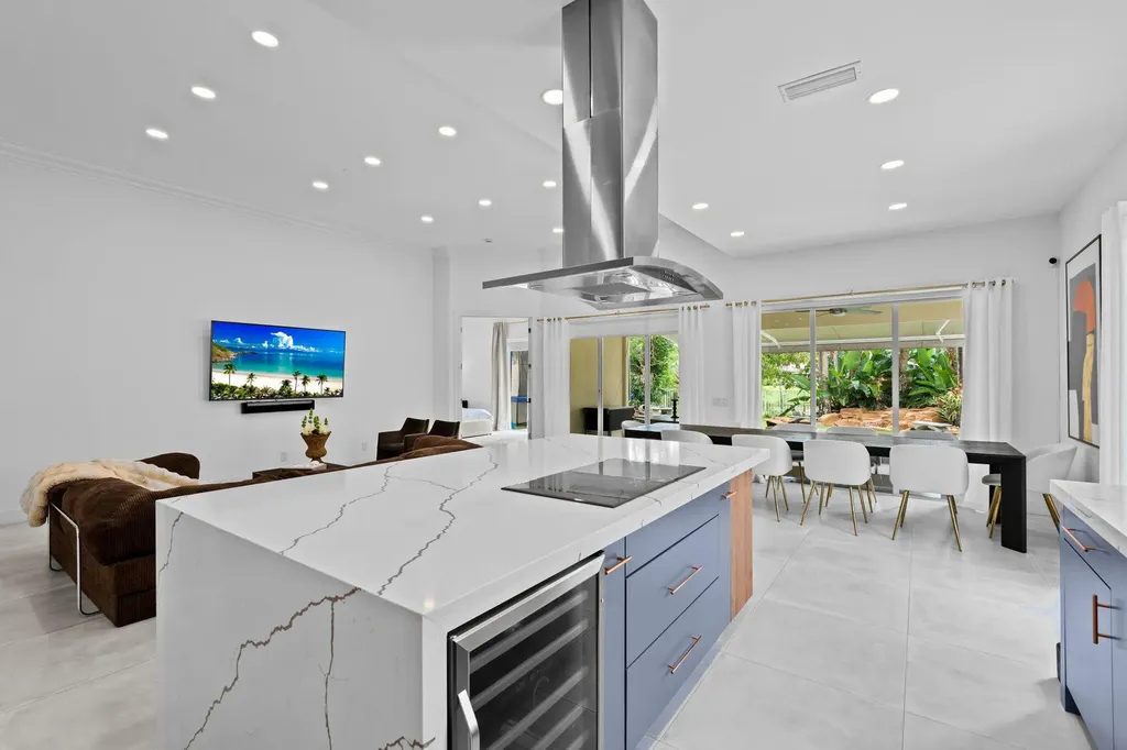 8342 Dominica Place Wellington FL 33414
