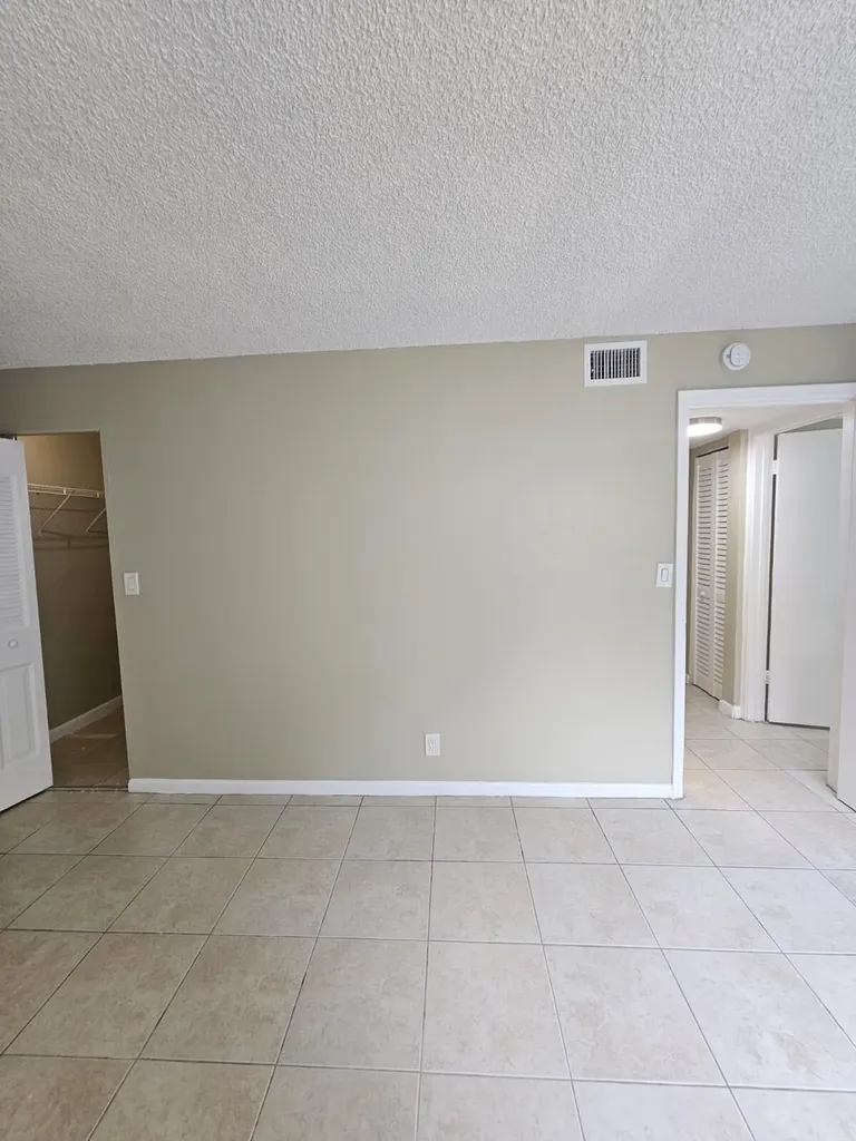 1720 N Congress Avenue West Palm Beach FL 33401