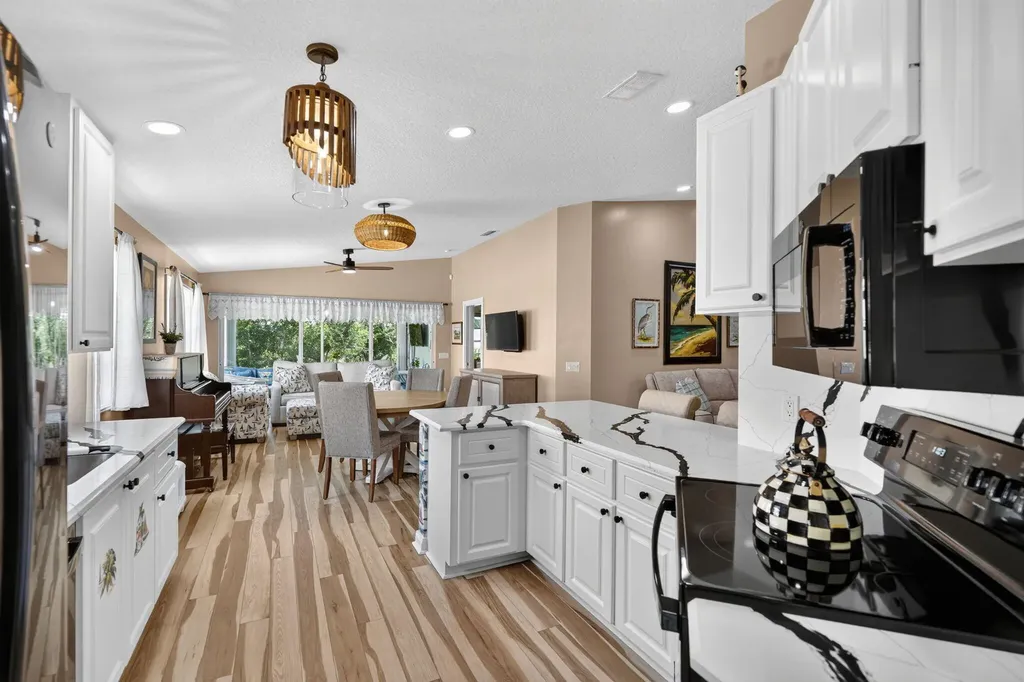 3466 SE Glacier Terrace Hobe Sound FL 33455