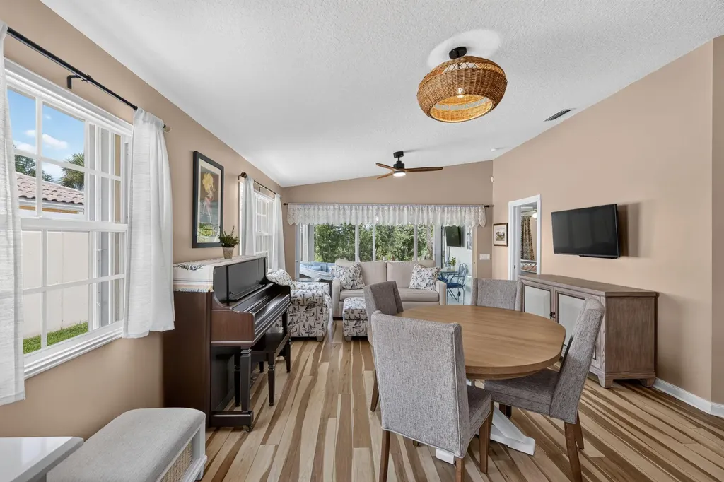 3466 SE Glacier Terrace Hobe Sound FL 33455