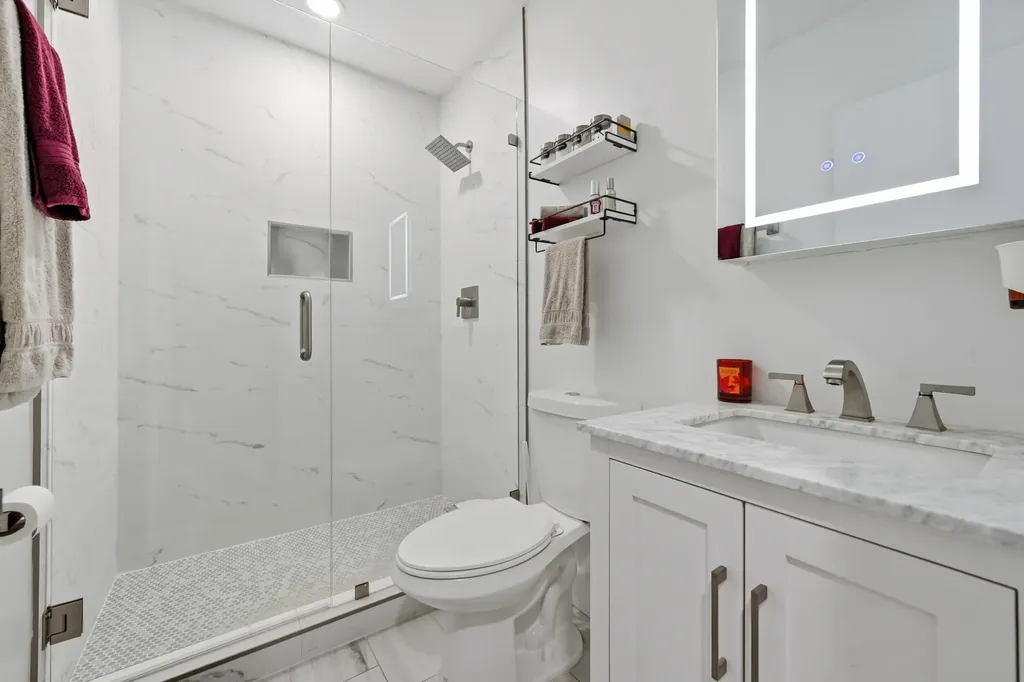 141 SE 8th Street Pompano Beach FL 33060