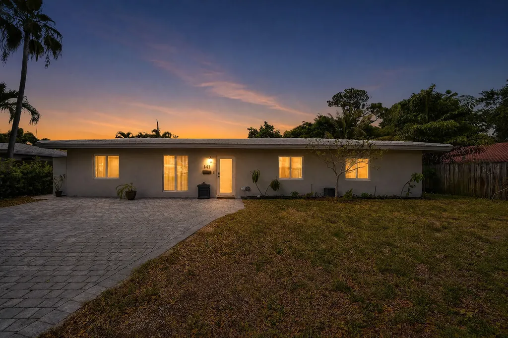 141 SE 8th Street Pompano Beach FL 33060