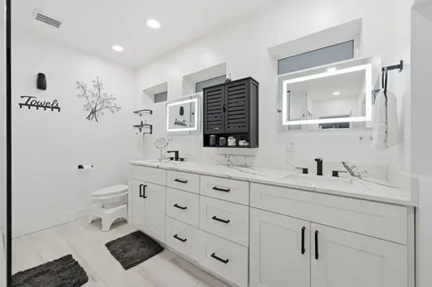 141 SE 8th Street Pompano Beach FL 33060