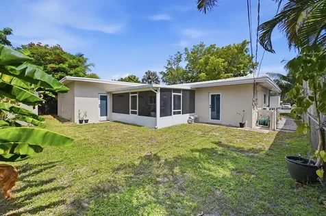 141 SE 8th Street Pompano Beach FL 33060
