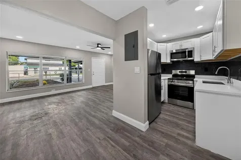 1541 NW 7th Terrace Fort Lauderdale FL 33311
