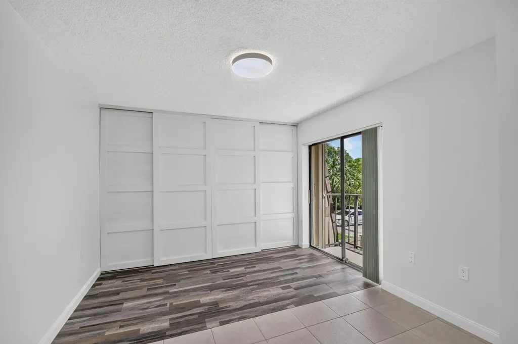 7109 71st Way West Palm Beach FL 33407
