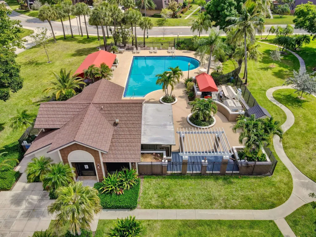7109 71st Way West Palm Beach FL 33407