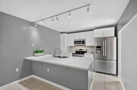 7109 71st Way West Palm Beach FL 33407