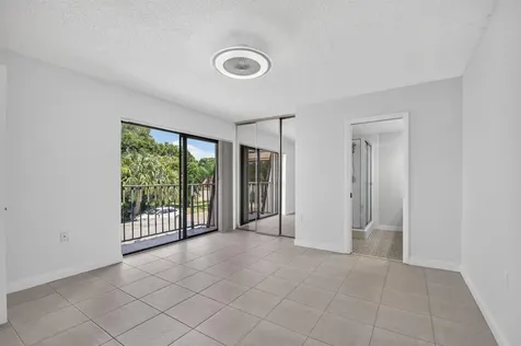 7109 71st Way West Palm Beach FL 33407