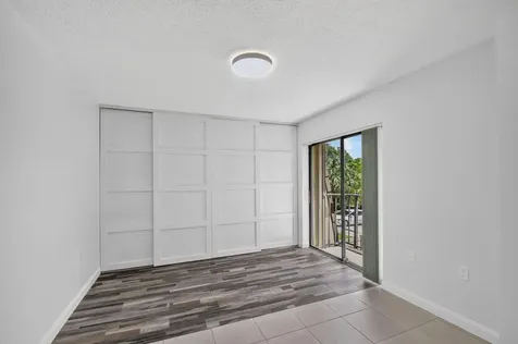 7109 71st Way West Palm Beach FL 33407