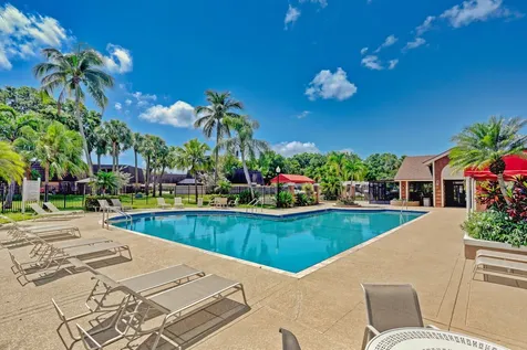 7109 71st Way West Palm Beach FL 33407