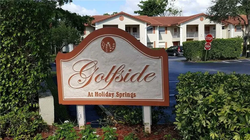 3071 Holiday Springs Boulevard Margate FL 33063
