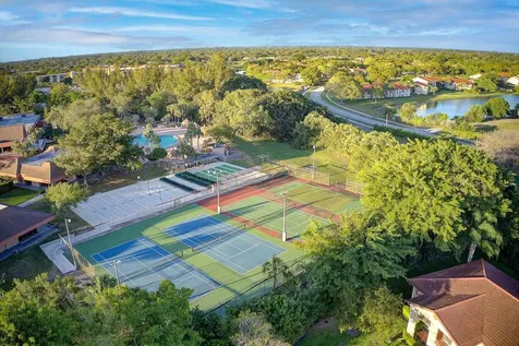 3071 Holiday Springs Boulevard Margate FL 33063