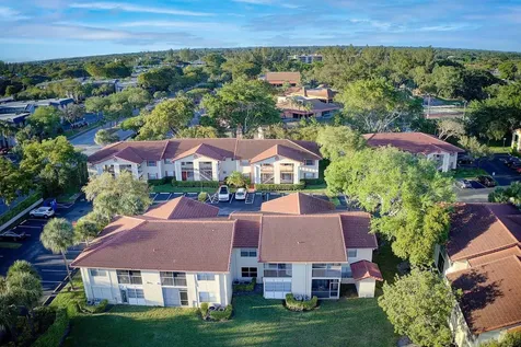 3071 Holiday Springs Boulevard Margate FL 33063