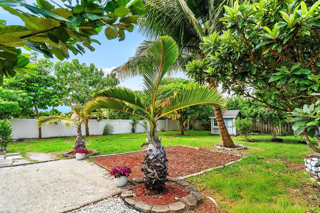5119 Oak Hill Road Delray Beach FL 33484