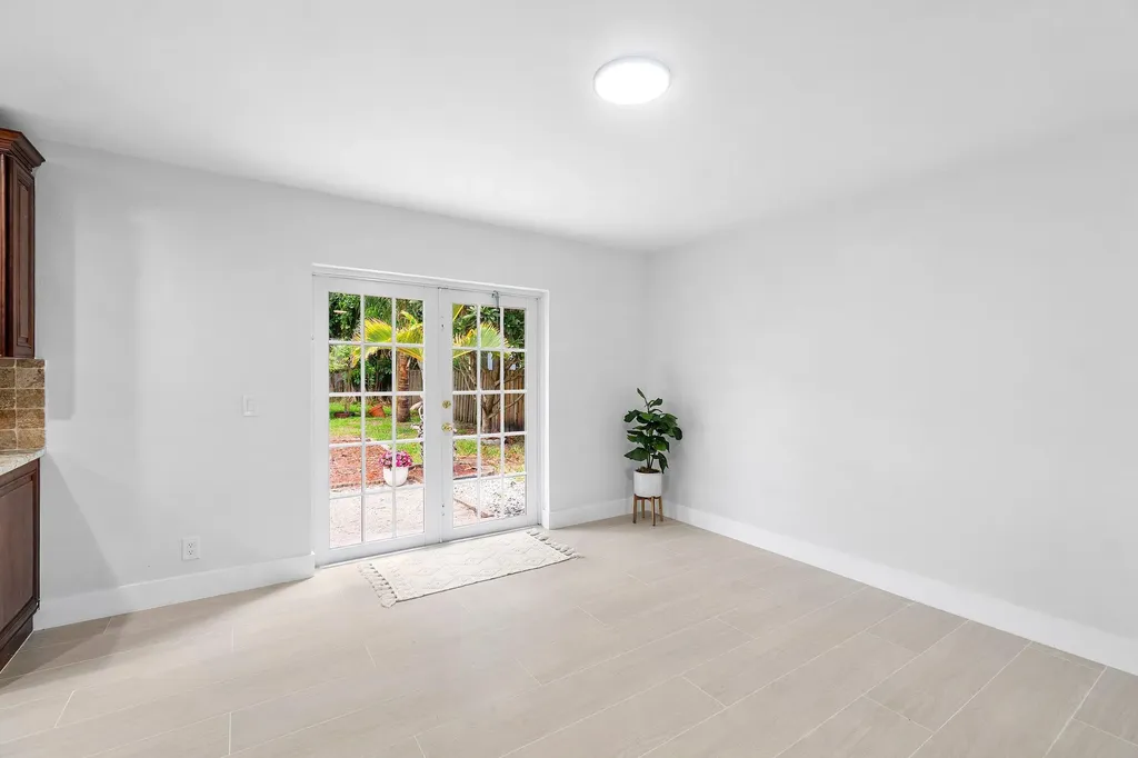 5119 Oak Hill Road Delray Beach FL 33484