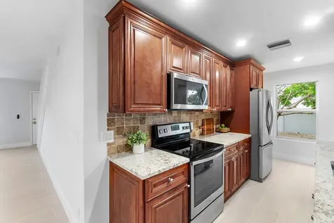 5119 Oak Hill Road Delray Beach FL 33484