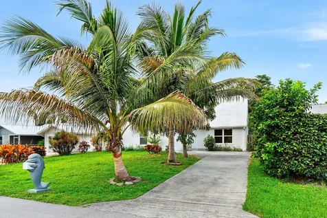 5119 Oak Hill Road Delray Beach FL 33484