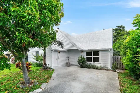 5119 Oak Hill Road Delray Beach FL 33484