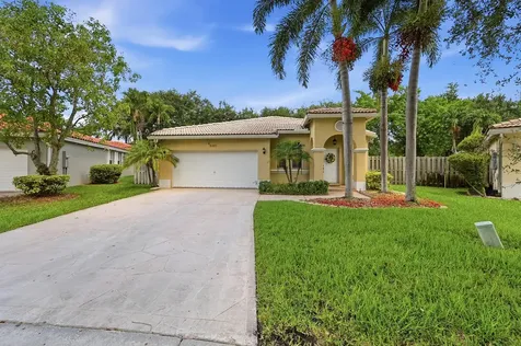 4487 NW 45th Terrace Coconut Creek FL 33073