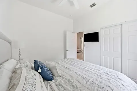 4487 NW 45th Terrace Coconut Creek FL 33073