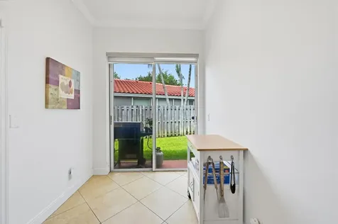4487 NW 45th Terrace Coconut Creek FL 33073
