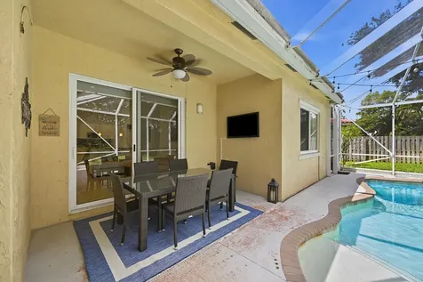4487 NW 45th Terrace Coconut Creek FL 33073