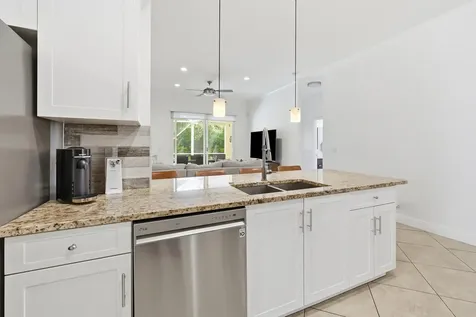 4487 NW 45th Terrace Coconut Creek FL 33073