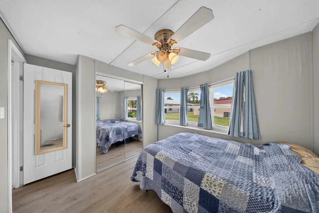 48 Florida Way Port St Lucie FL 34952