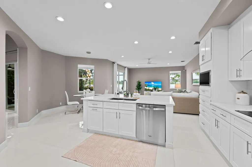 9919 Royal Cardigan Way West Palm Beach FL 33411