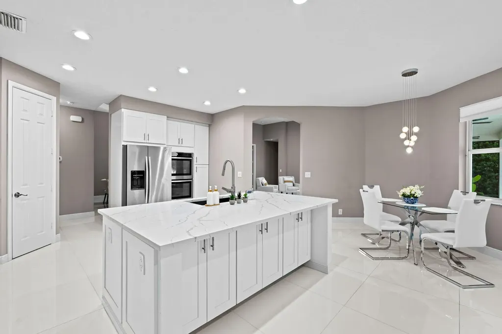 9919 Royal Cardigan Way West Palm Beach FL 33411