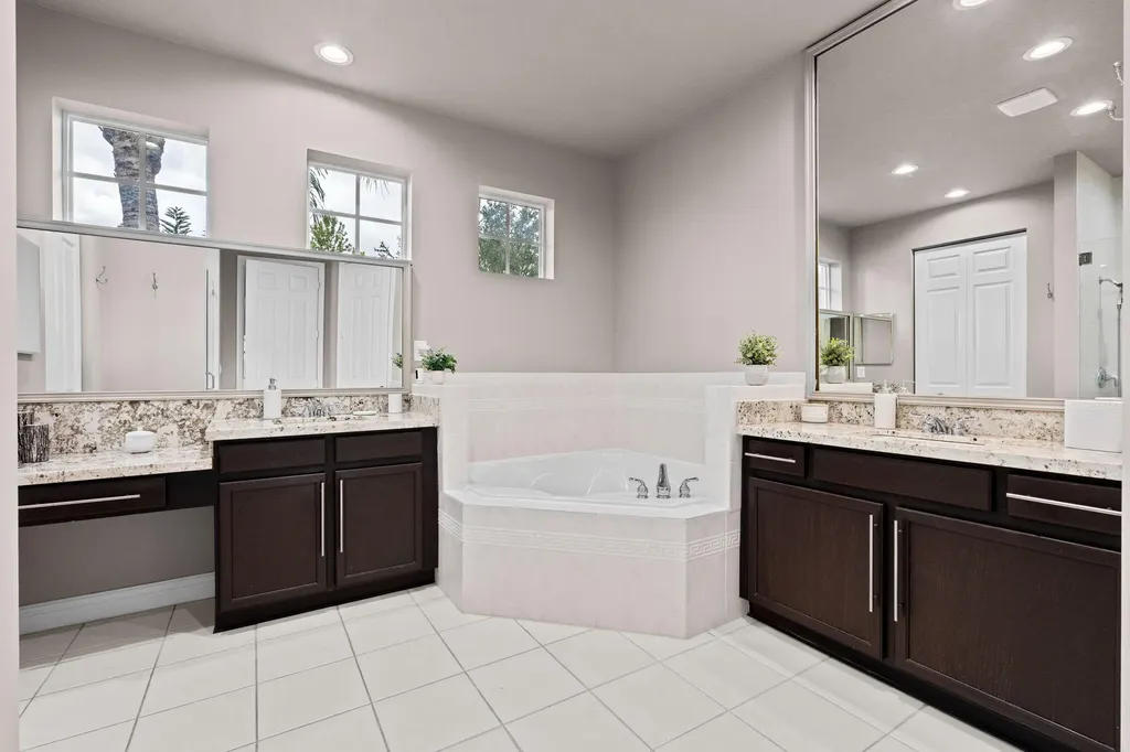 9919 Royal Cardigan Way West Palm Beach FL 33411
