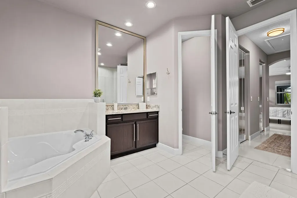9919 Royal Cardigan Way West Palm Beach FL 33411