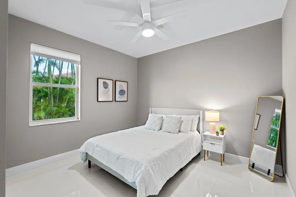9919 Royal Cardigan Way West Palm Beach FL 33411