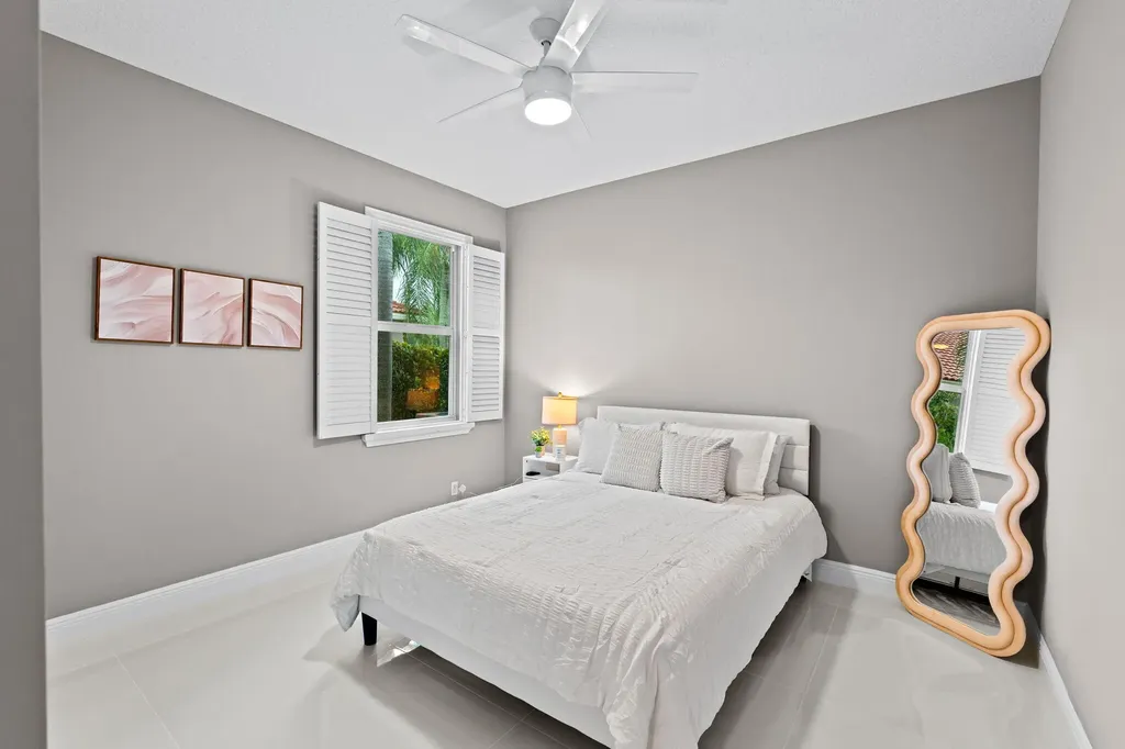 9919 Royal Cardigan Way West Palm Beach FL 33411