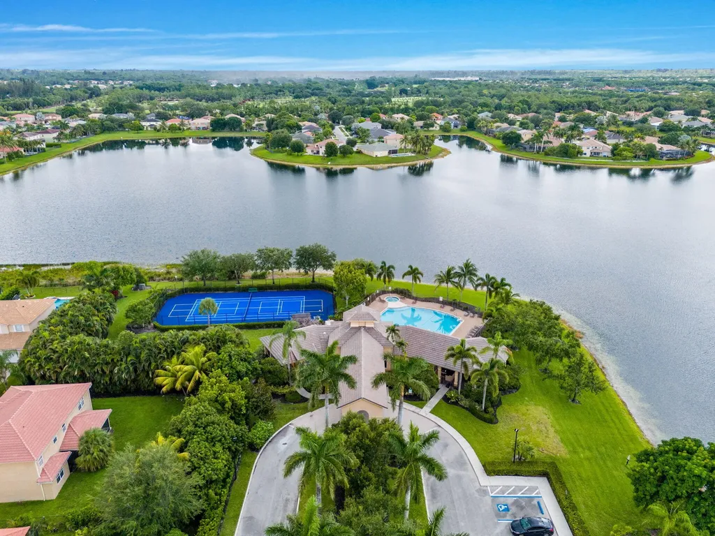 9919 Royal Cardigan Way West Palm Beach FL 33411