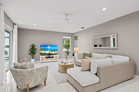9919 Royal Cardigan Way West Palm Beach FL 33411