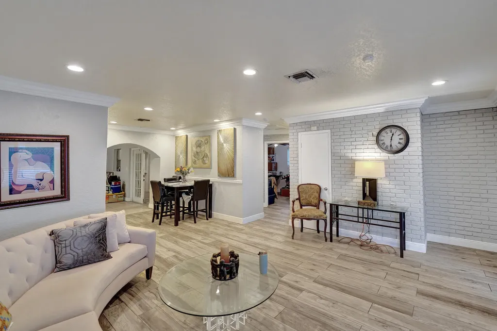 1650 NW 27th Avenue Fort Lauderdale FL 33311