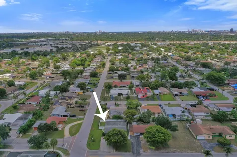 1650 NW 27th Avenue Fort Lauderdale FL 33311