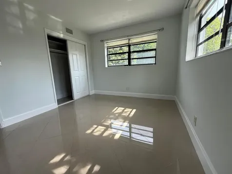 477 NE 35th Street Boca Raton FL 33431