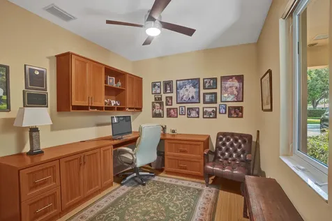 11 Tam O'shanter Lane Fort Lauderdale FL 33308