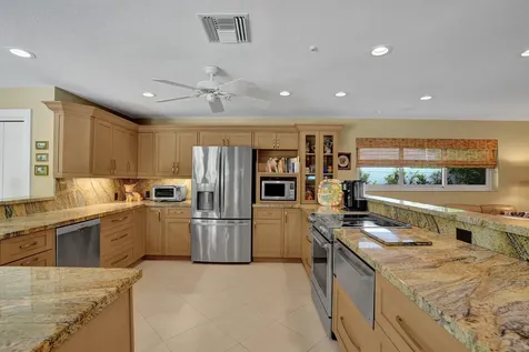 11 Tam O'shanter Lane Fort Lauderdale FL 33308