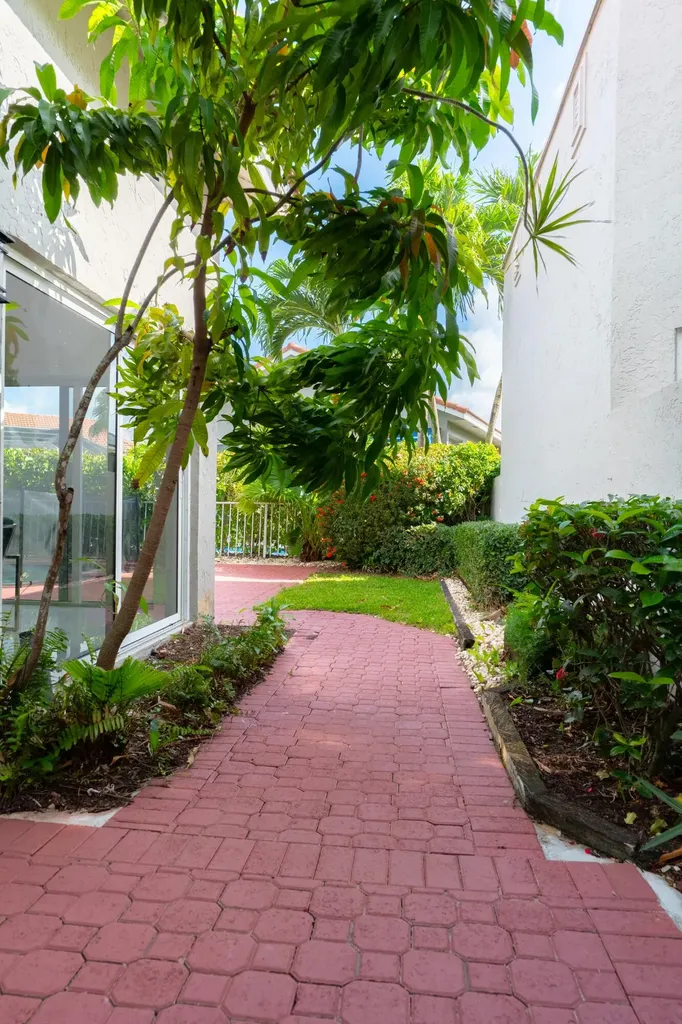 17277 Hampton Boulevard Boca Raton FL 33496