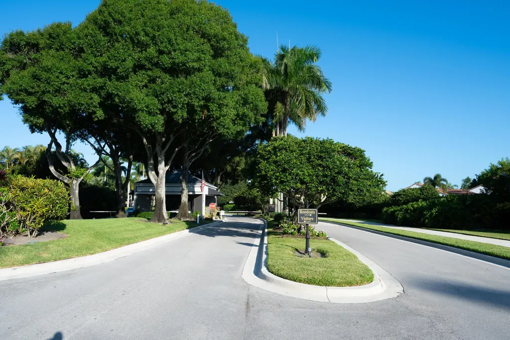 17277 Hampton Boulevard Boca Raton FL 33496
