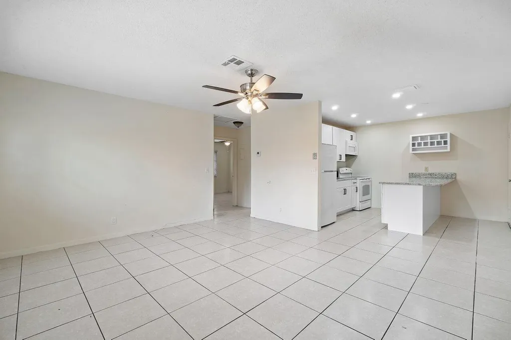 5854 Kumquat Road West Palm Beach FL 33413