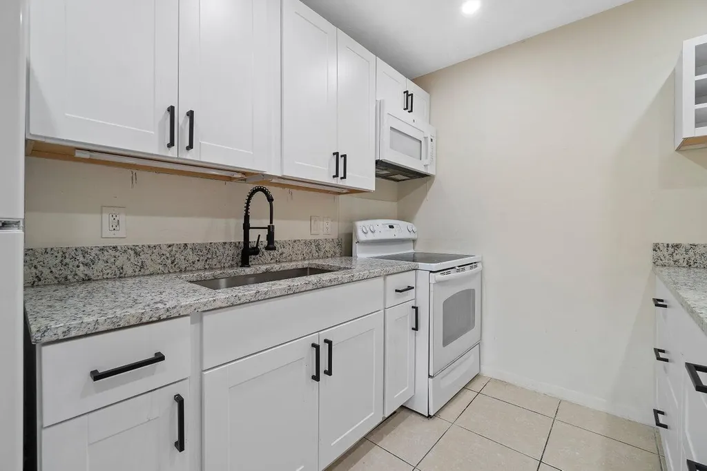 5854 Kumquat Road West Palm Beach FL 33413