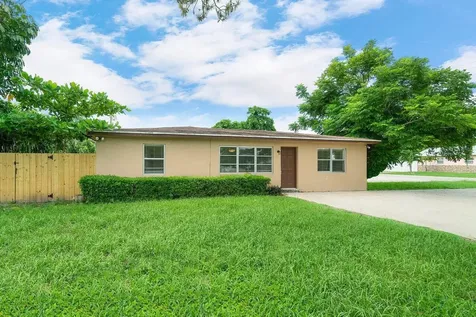 5854 Kumquat Road West Palm Beach FL 33413